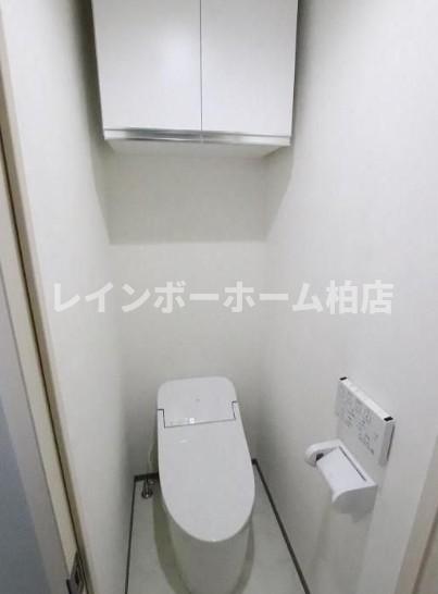 トイレ　※別部屋参考写真。