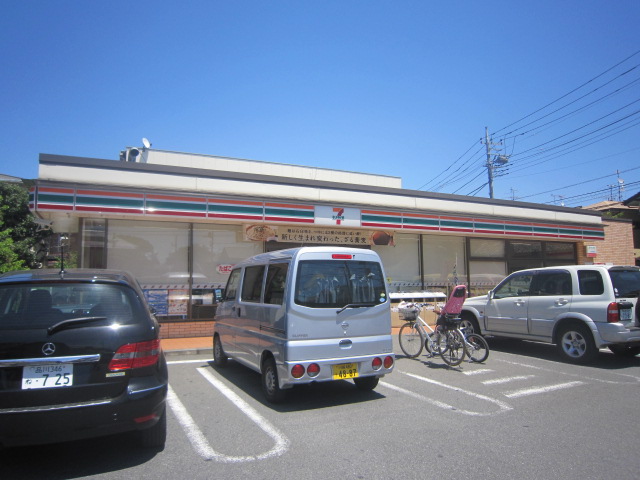 コンビニ　セブンイレブン杉並井草２丁目店（コンビニ）まで220m