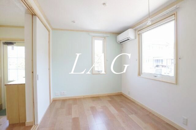 居室・リビング　洋室のお部屋です。