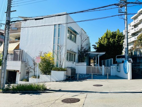 幼稚園・保育園　はなみずき保育園（幼稚園・保育園）まで566m