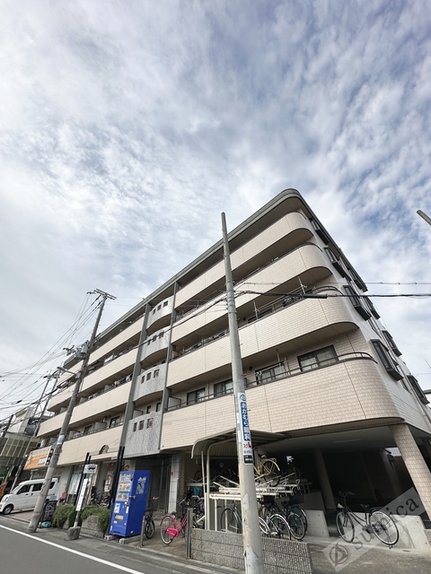 建物外観　鉄筋コンクリート造のガッチリしたマンションタイプ♪♪