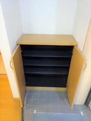 玄関　シューズBOXあります（別の部屋の写真です）