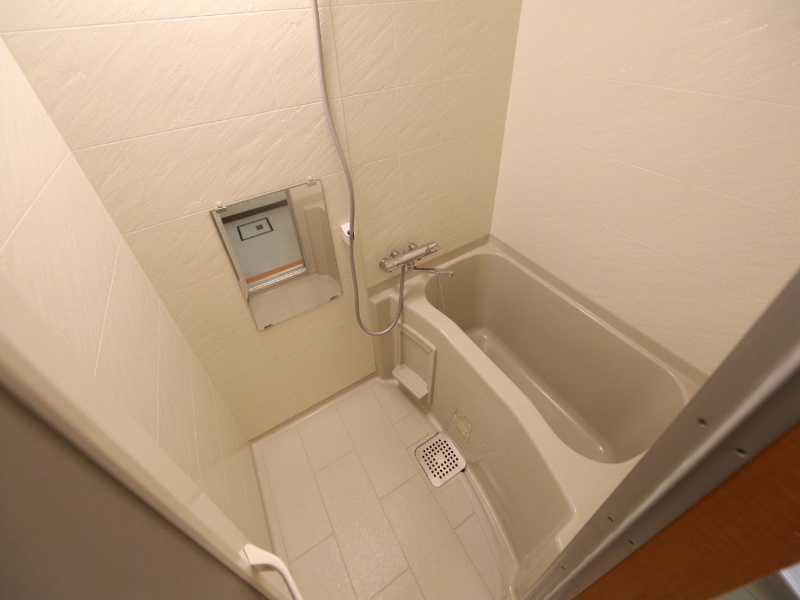 バス・シャワールーム　バスルーム　バス・トイレ別
