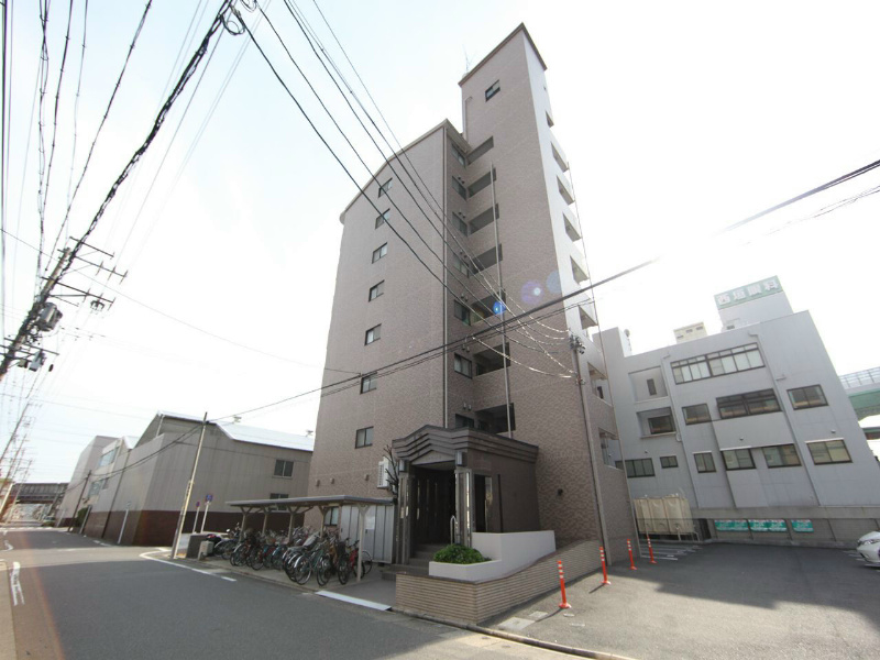 建物外観　外観　オートロック　防犯カメラ
