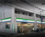 コンビニ　ファミリーマート 丸萬千川駅前店（コンビニ）まで879m
