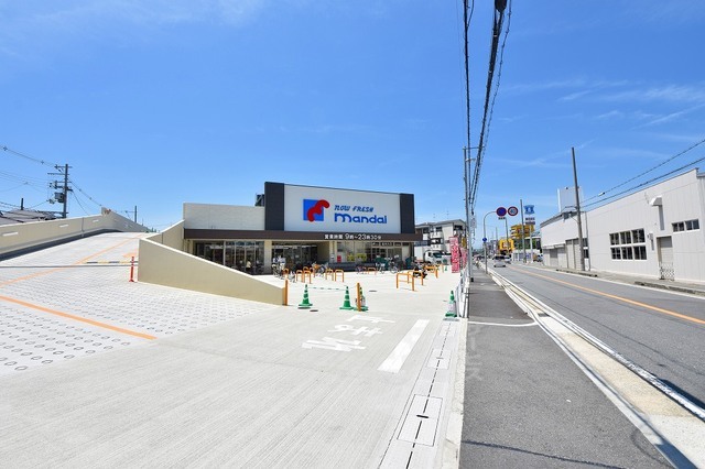 スーパー　万代　大蓮北店（スーパー）まで627m