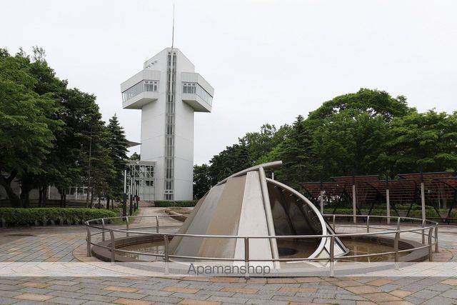 公園　緑ヶ丘公園（公園）まで269m