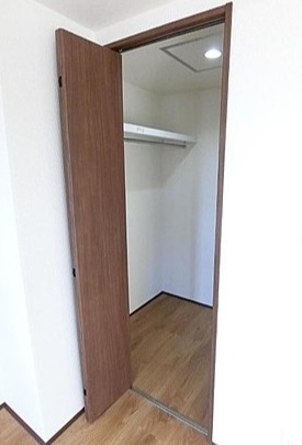 収納　同マンション内別部屋参照