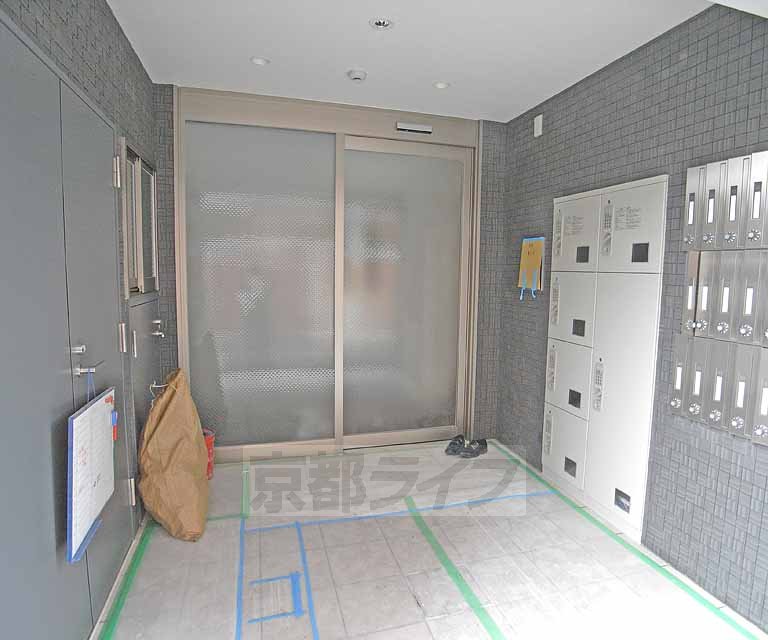 その他共有部分　建物入り口です