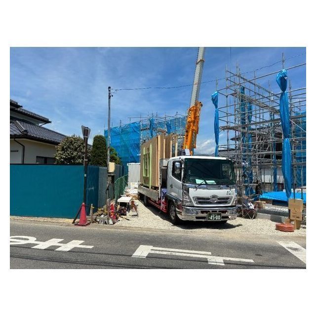 建物外観　建築中