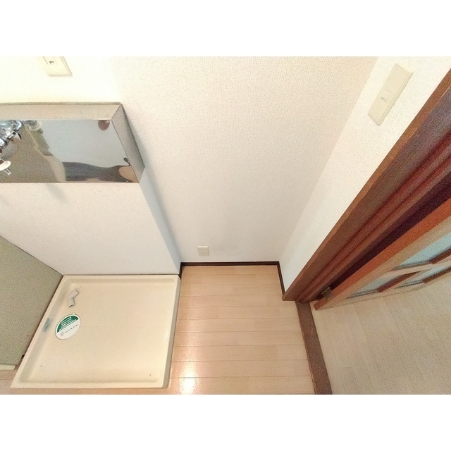 その他　洗濯機・冷蔵庫置場