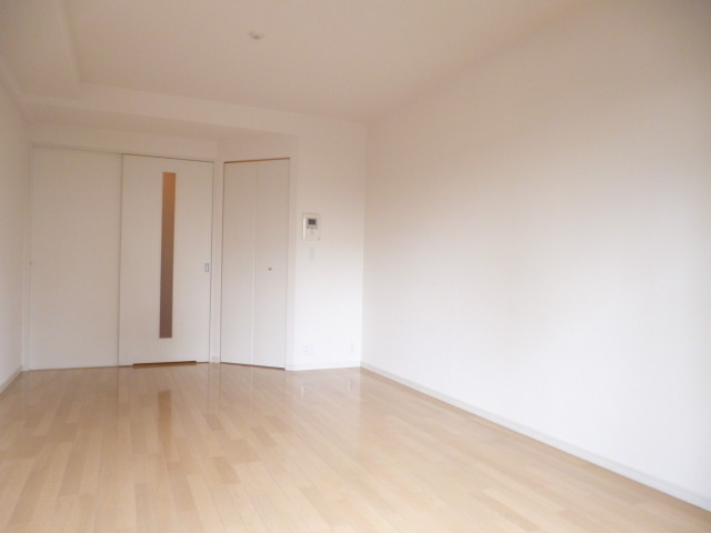 居室・リビング　レイアウトを考えるのが楽しいお部屋です