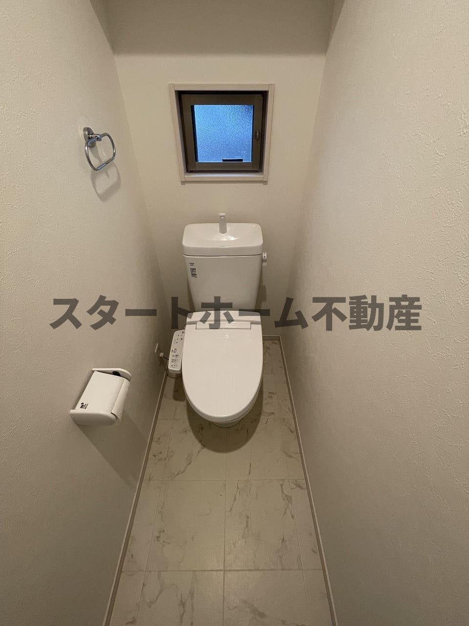 トイレ　清潔感のあるトイレです