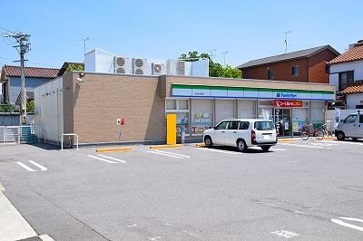 コンビニ　ファミリーマート名古屋大磯通店（コンビニ）まで230m