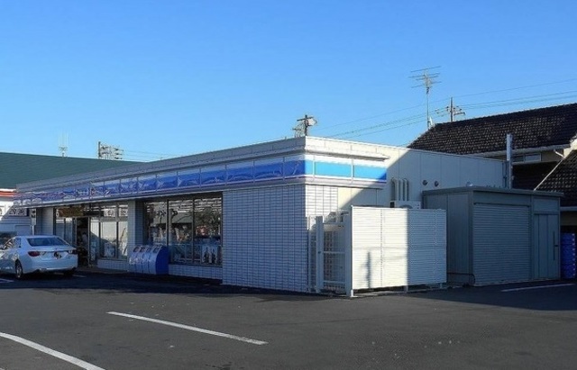 コンビニ　ローソン川越的場一丁目店（コンビニ）まで1545m