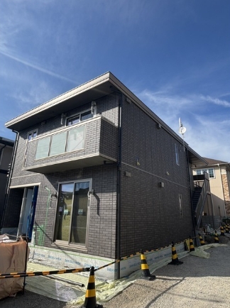 建物外観　建築中