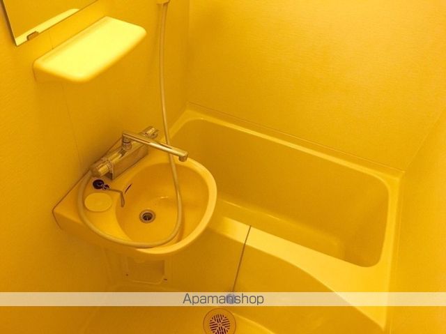 レオパレスRIVAIIの風呂写真