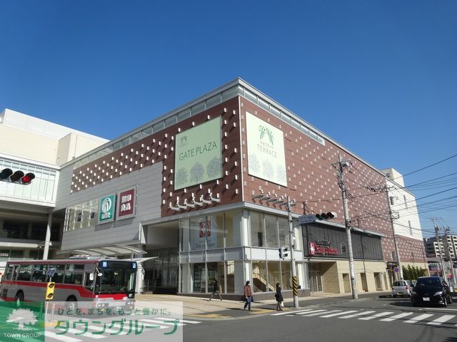 ショッピングセンター　たまプラーザテラス（ショッピングセンター）まで1740m