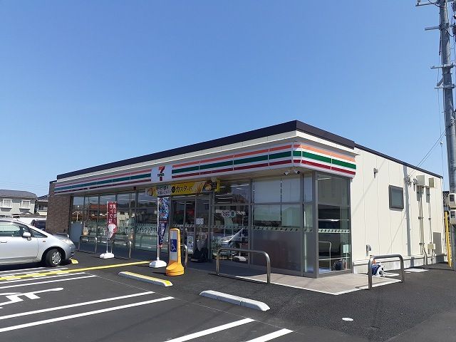 コンビニ　セブンイレブン鳥取気高町北浜店（コンビニ）まで550m