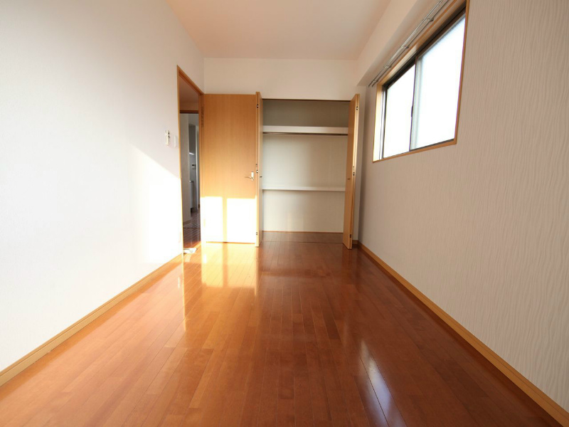 その他部屋・スペース　洋室7.1帖　クローゼット付（収納充実してます）エアコン付