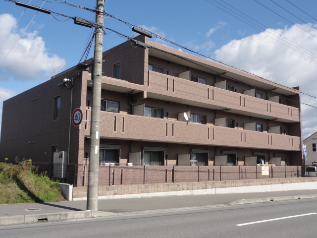 建物外観　外観は落ち着いています