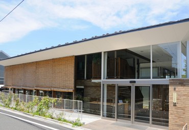 幼稚園・保育園　向原保育園（幼稚園・保育園）まで363m