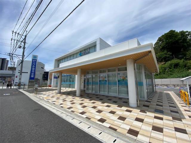 銀行　福岡ひびき信用金庫折尾支店（銀行）まで490m