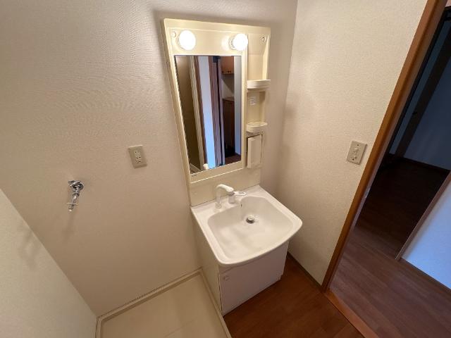 洗面設備　シャンプードレッサー