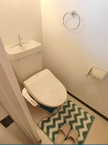 トイレ　別部屋参考写真