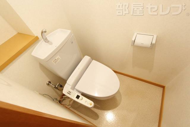 トイレ　※６０５号室撮影