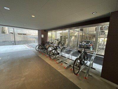 ロビー　駐輪場