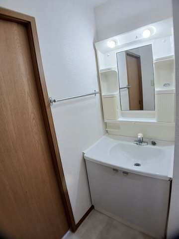 洗面設備　洗面所です
