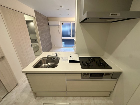 キッチン　※別部屋の写真です