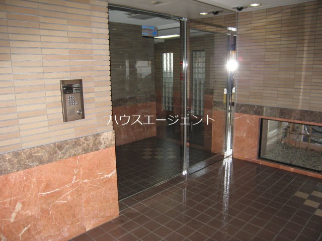 エントランス　エントランスです。