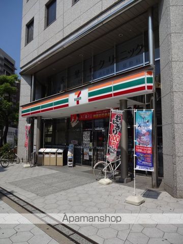 コンビニ　セブンイレブン（コンビニ）まで513m