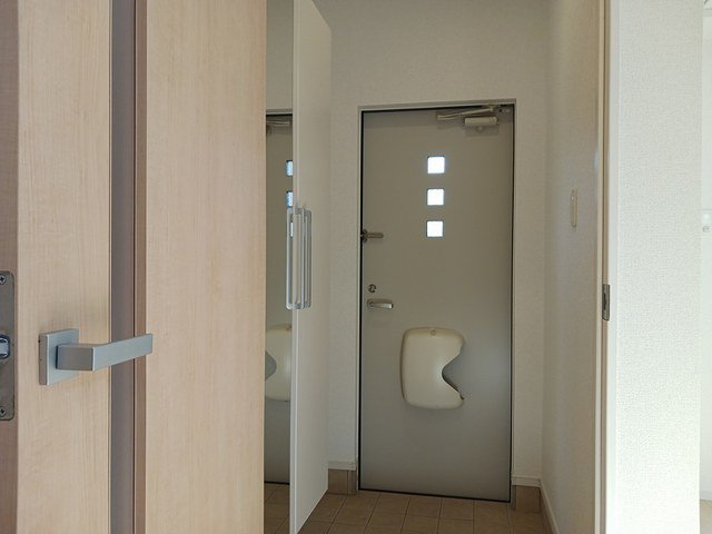 玄関　シンプルで使いやすい玄関です