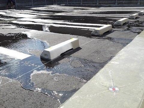 駐車場　駐車場完備です