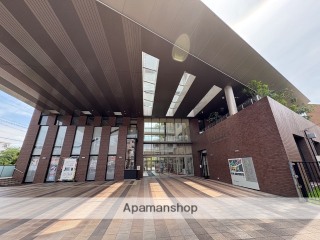 大学・短大　大阪経済大学（大学・短大）まで420m