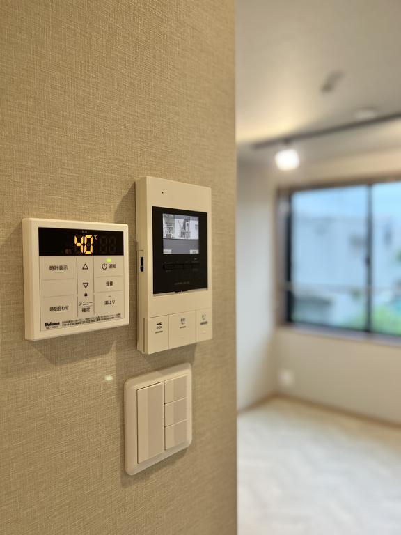 セキュリティ　TVモニター付インターホンで来客時も安心です