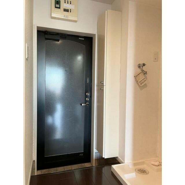 玄関　B103写真