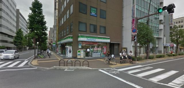 コンビニ　ファミリーマート高松亀井町店（コンビニ）まで161m