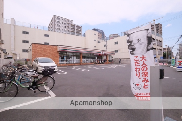 コンビニ　セブンイレブン川越新富町八幡通り店（コンビニ）まで346m