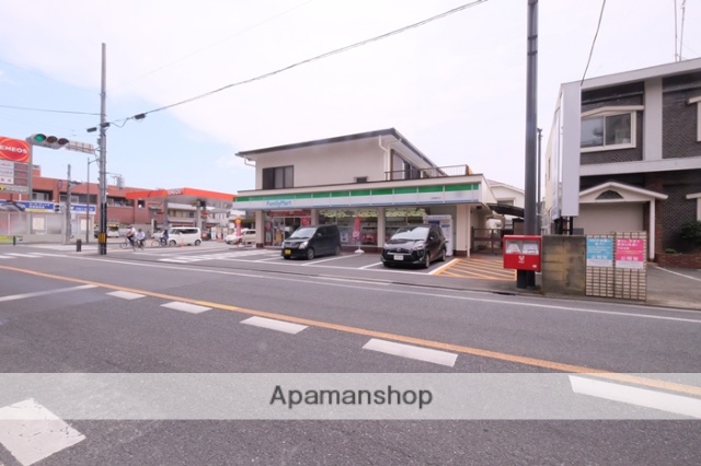 コンビニ　ファミリーマート川越通町店（コンビニ）まで246m
