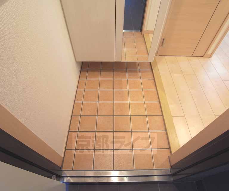 玄関　玄関も広いですよ