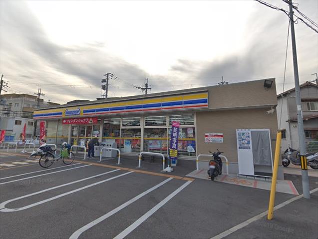 コンビニ　ミニストップ（コンビニ）まで233m