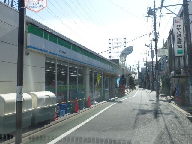 コンビニ　コンビニ（コンビニ）まで1200m