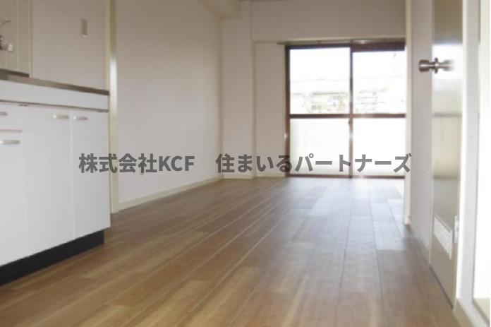 居室・リビング　ゆったり過ごせる居間です