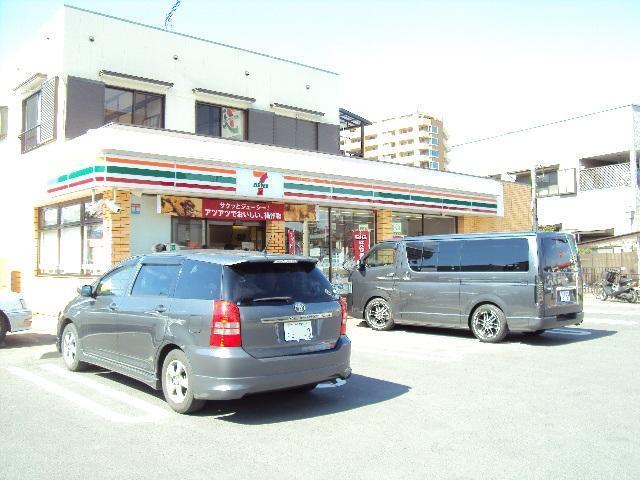 コンビニ　セブンイレブン坂戸本町店（コンビニ）まで496m