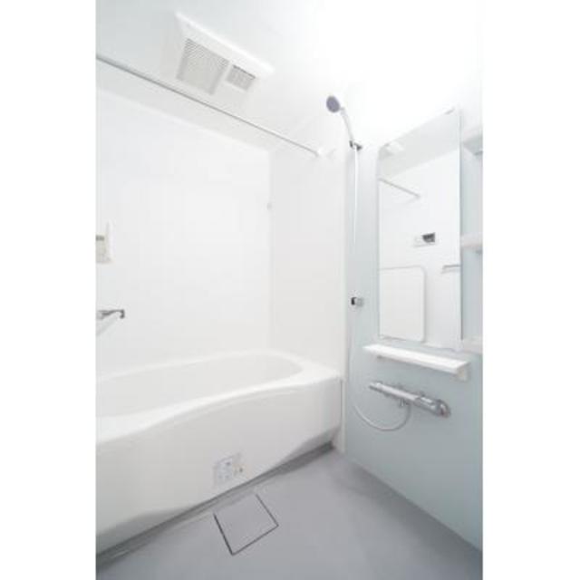 バス・シャワールーム　※写真は同タイプ住戸です。