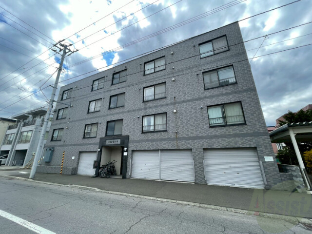 建物外観　札幌市中央区南十二条西「ノイ・ズイッヒ」